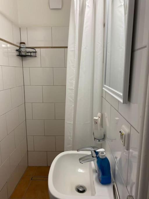 Schoene Ferienwohnung/pendlerwohnung Apartment